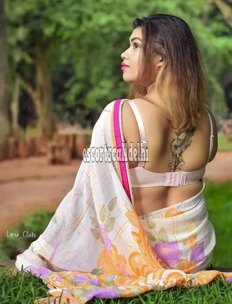 ((⑨⑤④⓪⑨ ⑧⑦⑥②④)) Low rate Call Girls in Jhandewalan Delhi, at ?5.9k @Book Now.